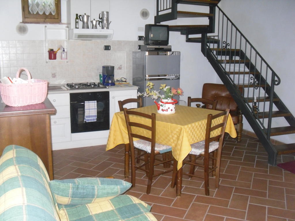 Appartamento Borgo Fango Montieri Camera foto